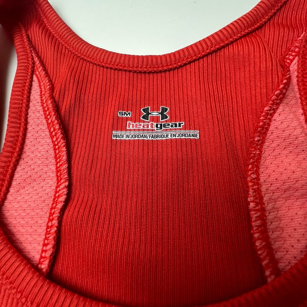 Under Armour Shirt Women's Small Orange-Red HeatGear Sleeveless Gym Run Tank Top